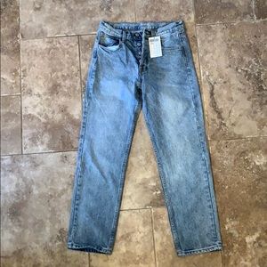 Brandy Melville - J Galt Wash Straight Leg Jean